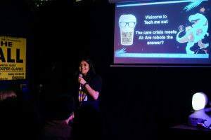 Sophia Otarola Gonzalez speaking during Pint of Science 2026